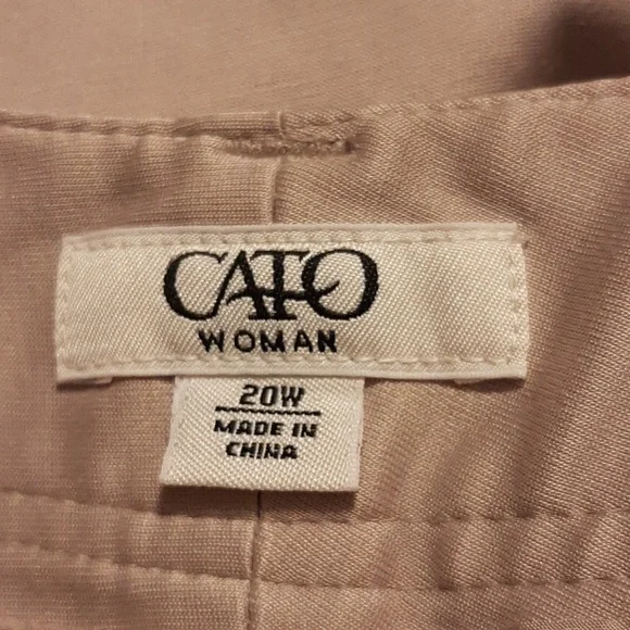 Tan capris - Picture 7 of 8